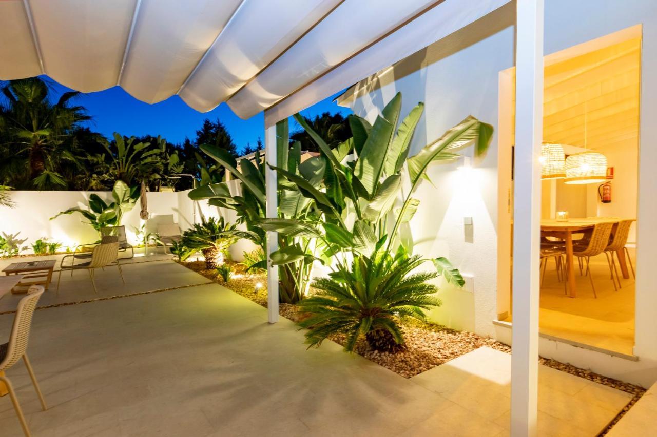 Ses Eufabietes Apartments & Restaurant Playa Migjorn Kültér fotó