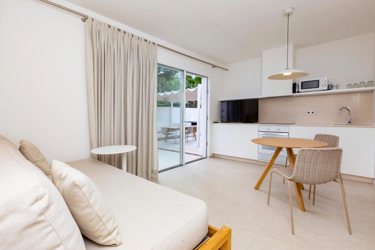 Ses Eufabietes Apartments & Restaurant Playa Migjorn Kültér fotó