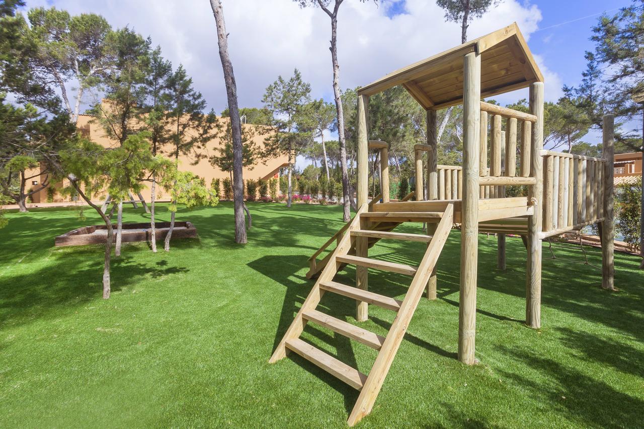 Ses Eufabietes Apartments & Restaurant Playa Migjorn Kültér fotó