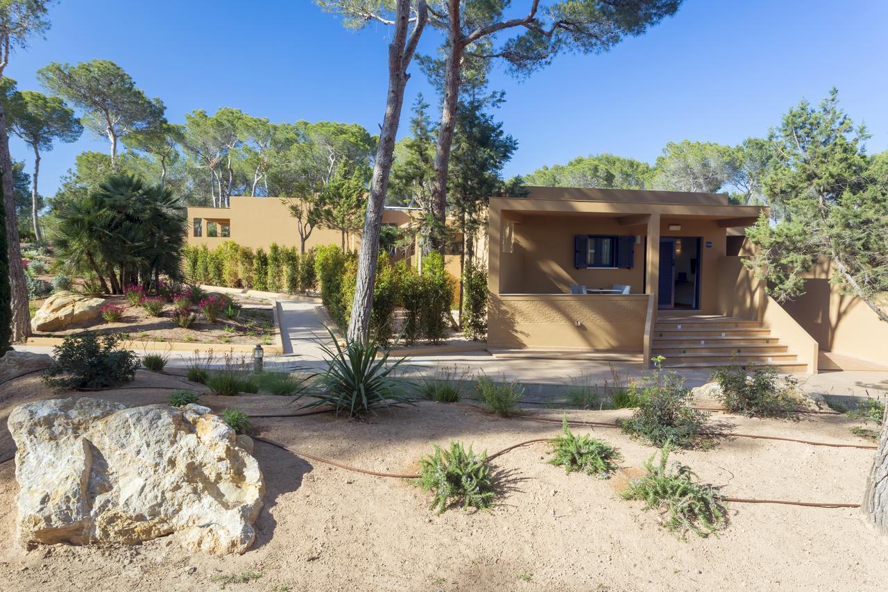 Ses Eufabietes Apartments & Restaurant Playa Migjorn Kültér fotó
