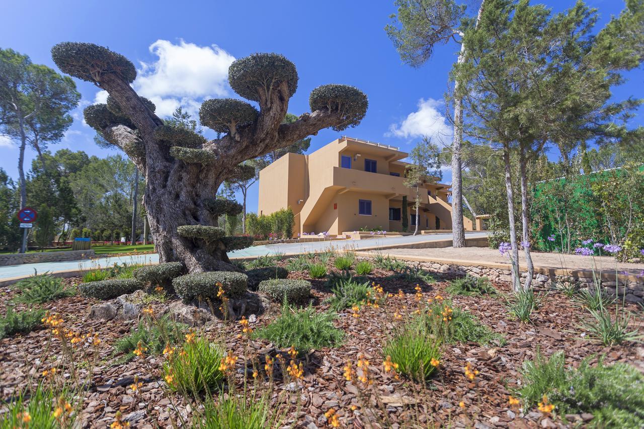 Ses Eufabietes Apartments & Restaurant Playa Migjorn Kültér fotó