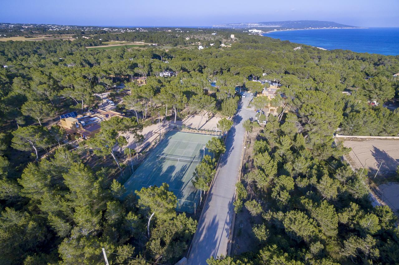 Ses Eufabietes Apartments & Restaurant Playa Migjorn Kültér fotó